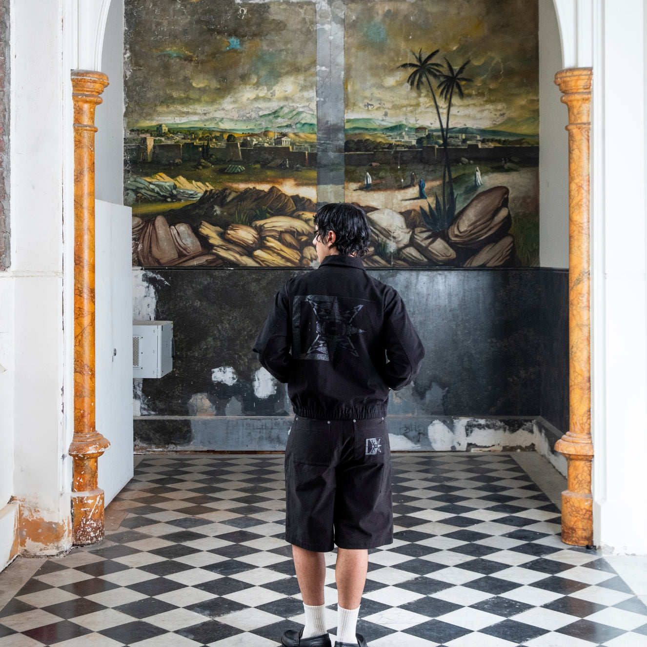 Noskin eclipse long carpenter shorts in black